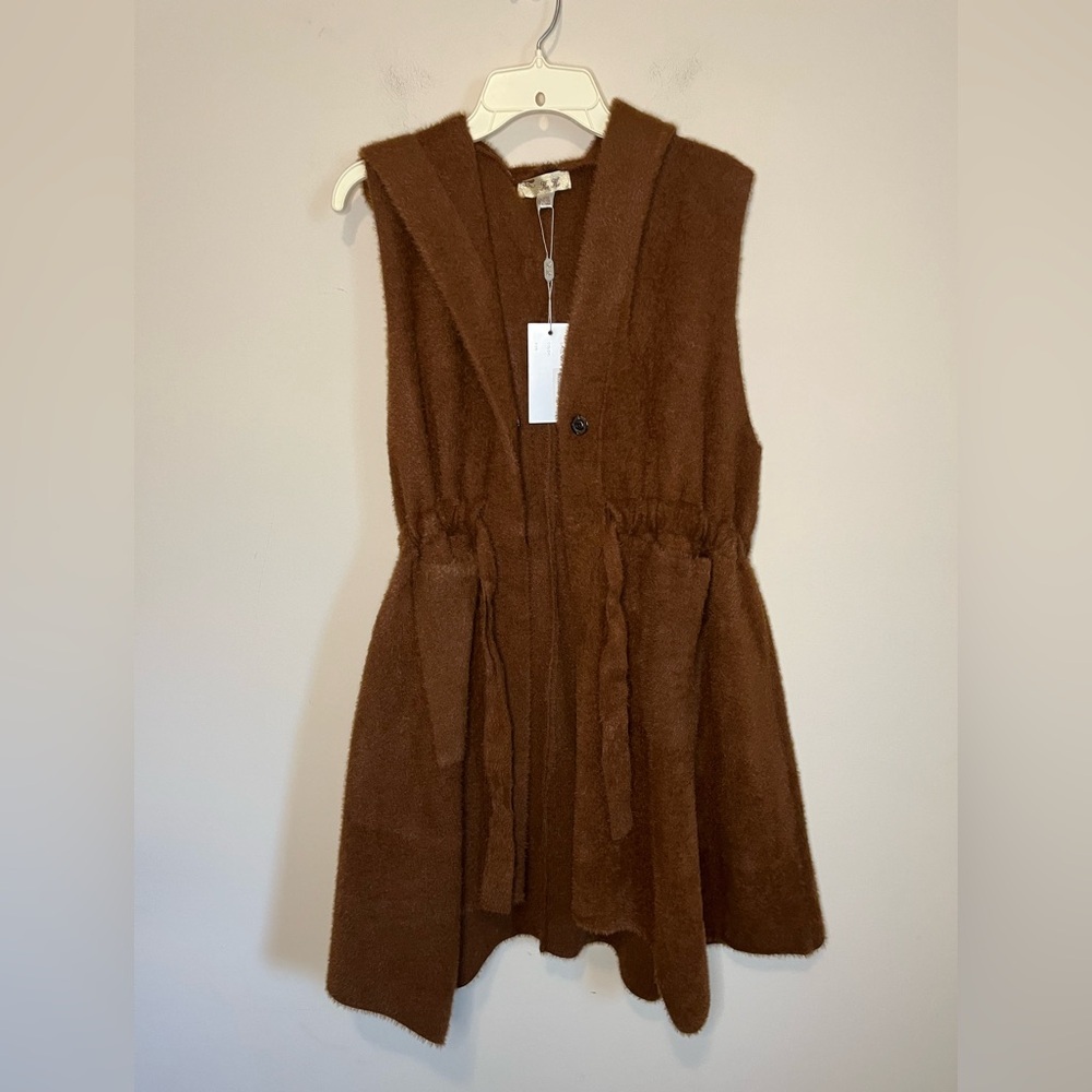 NWT Wool Blend Cozy Hooded Vest Size Medium - Picture 6 of 13